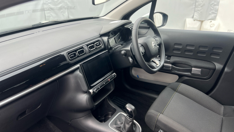 Citroen C3 1.2 PureTech Plus 5dr Petrol Hatchback